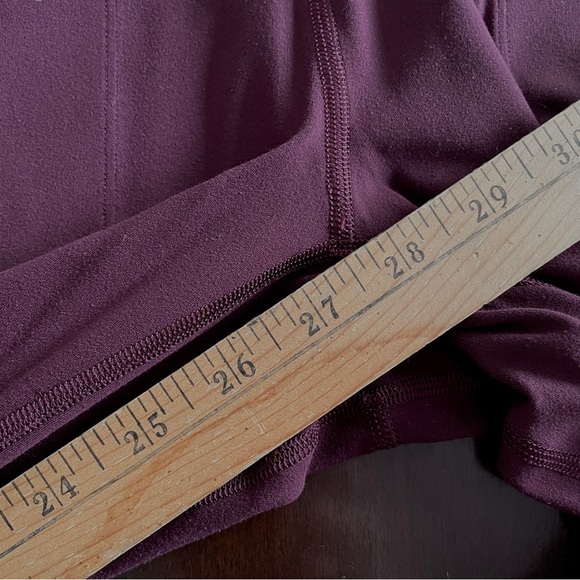 LULULEMON Nulu Align Jogger 4 Cassis 28” High Rise Legging Airport Travel Staple - Picture 8 of 14